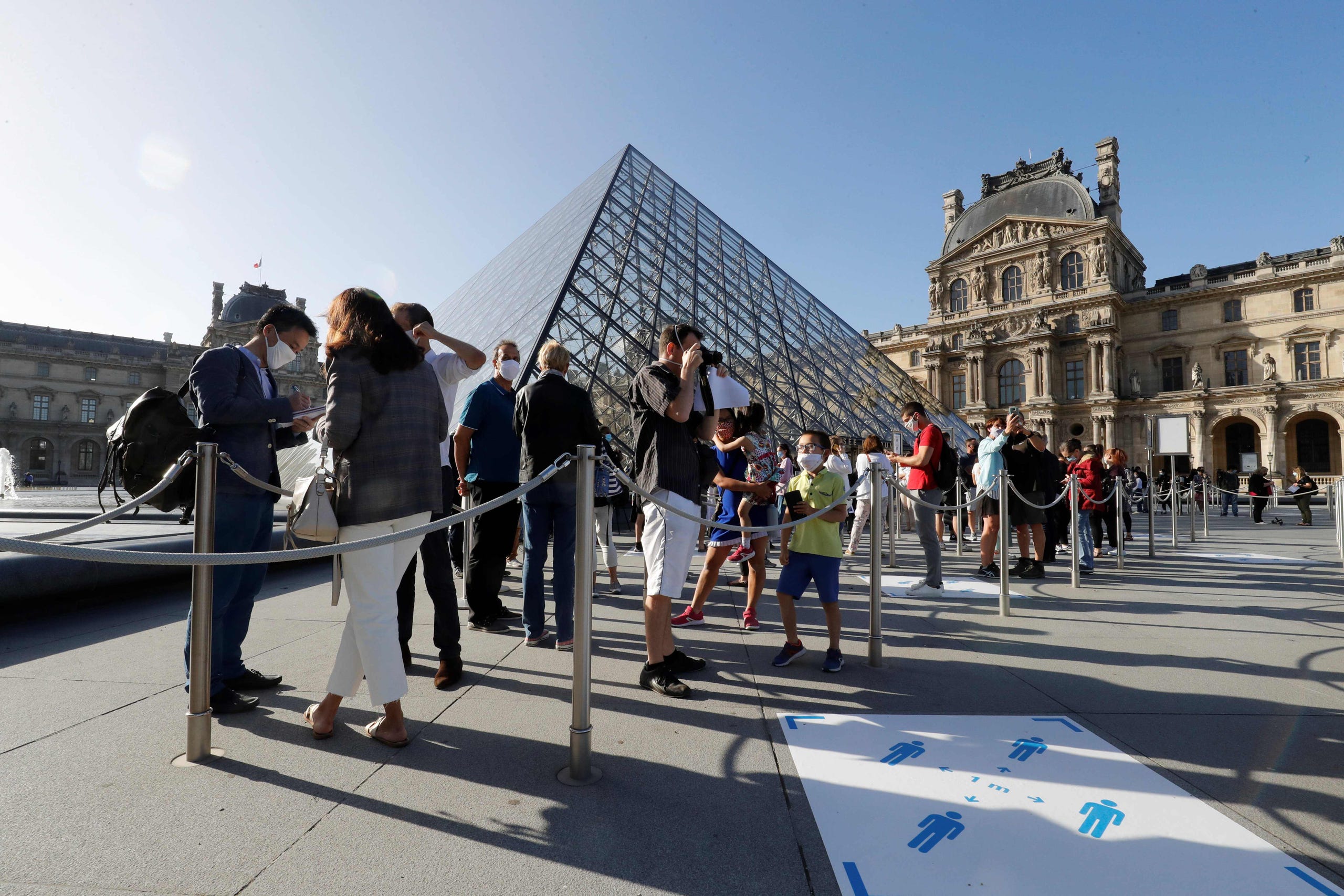 Fila para entrar no Museu do Louvre. Foto: Francois Guillot/AFP