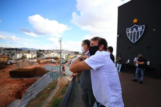 Cuca diz que quer estar no Galo quando a Arena MRV foi inaugurada — Foto: Pedro Souza/Atlético