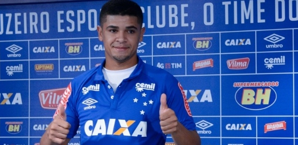 Denilson ficou apenas 6 meses no Cruzeiro, entrando em campo em 5 jogos. Foto: Washington Alves.