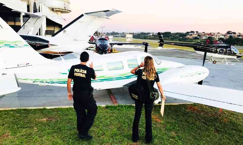 Policiais federais apreenderam aeronaves dos investigados
(foto: Polícia Federal/Divulgação)