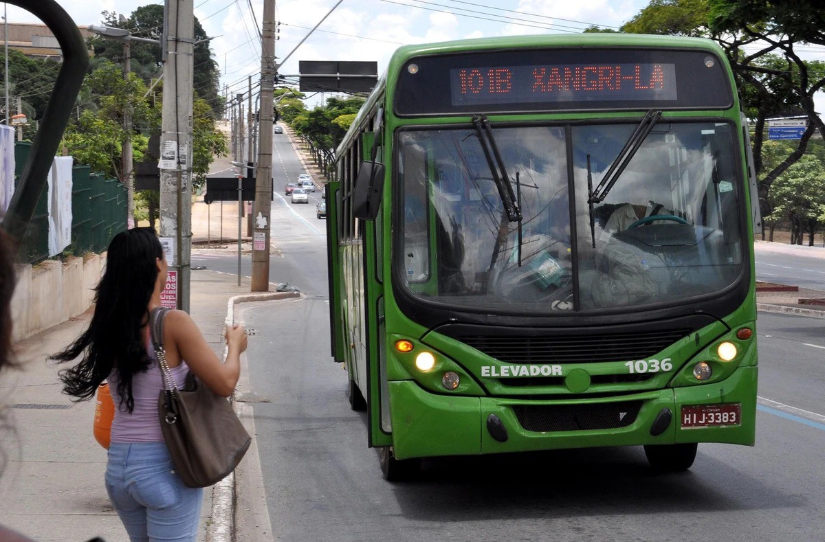 Conselho Municipal de Transporte de Contagem determinou o aumento da tarifa de ônibus de R$ 6 para R$ 6,40
Foto: Divulgação / Prefeitura de Contagem Conselho Municipal de Transporte de Contagem determinou o aumento da tarifa de ônibus de R$ 6 para R$ 6,40
Foto: Divulgação / Prefeitura de Contagem