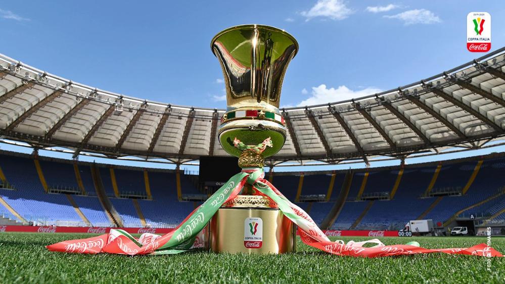 Napoli ou Juventus: quem levantará esse troféu? Foto: Getty Images.