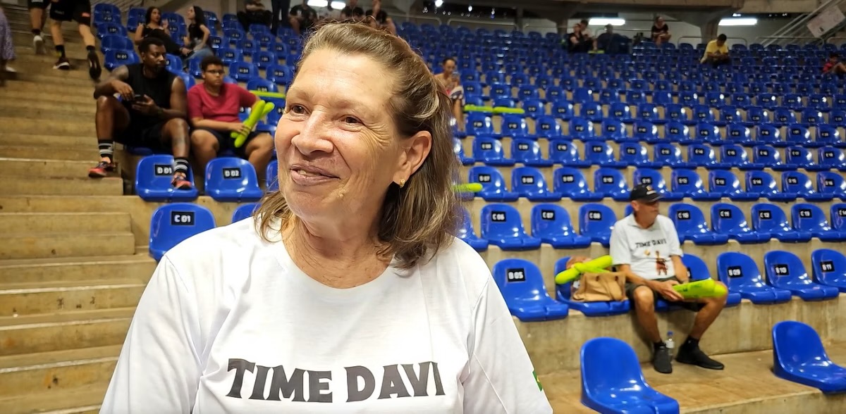 Maria Fátima Mininel viu o neto em quadra pela primeira vez no Mundial de Clubes
Foto: Alex de Jesus/ O TEMPO