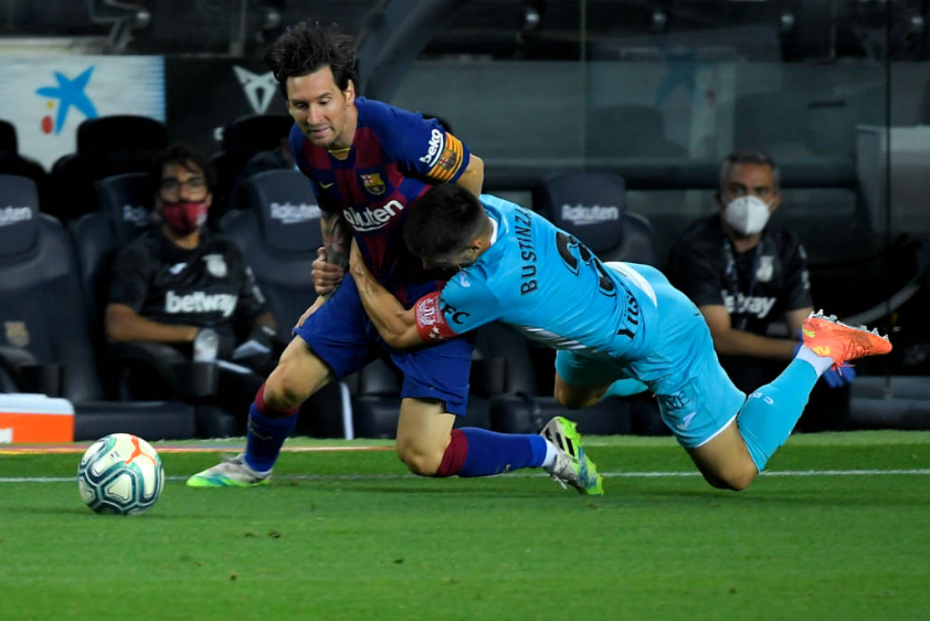 Messi pode alcançar uma marca expressiva de gols hoje contra o Sevilla. Foto: Lluis Gene/AFP.