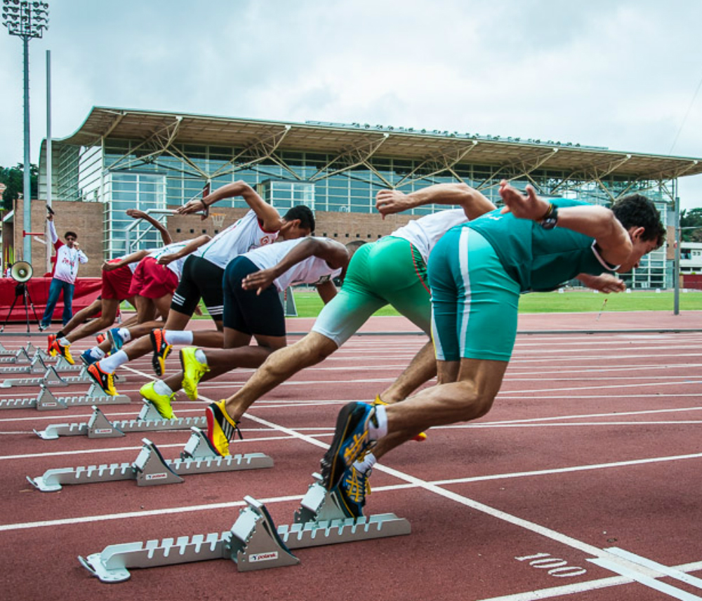 Todas as quintas-feiras, a pista de atletismo estará disponível para o uso da comunidade, mediante inscrição. (Foto: Renato Carvalho/EEFFTO)